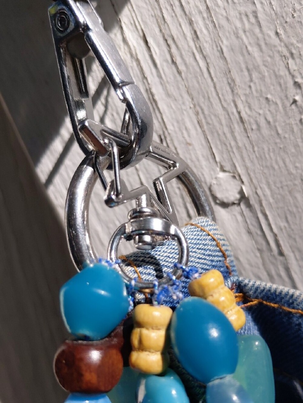 Handcrafted Beaded Cat Keychain - Picture 3 of 5
